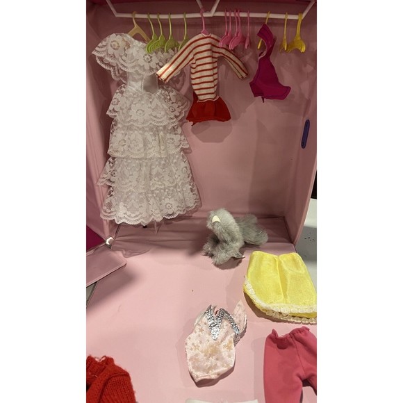 Vintage 80s Barbie Doll Lot Clothing Acessories Closet Case 1989 Trunk Brunette - Picture 8 of 16